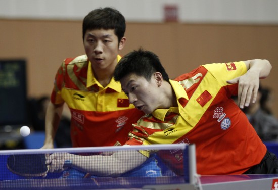 的步伐带领 的步伐带领