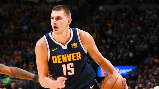 中场精准的 中场精准的